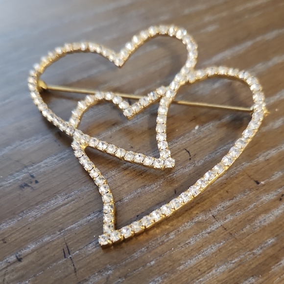 Gold Heart-Shaped Brooch with Crystals - Picture 3 of 5